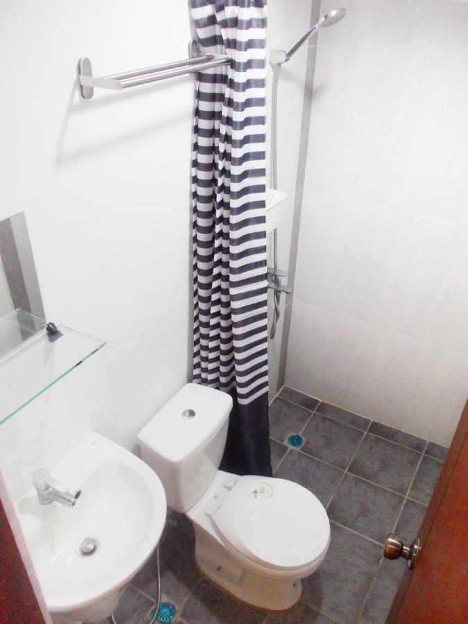อับฮีส ริดจ์ โฮเต็ล Hotel โกรอน ภายนอก รูปภาพ